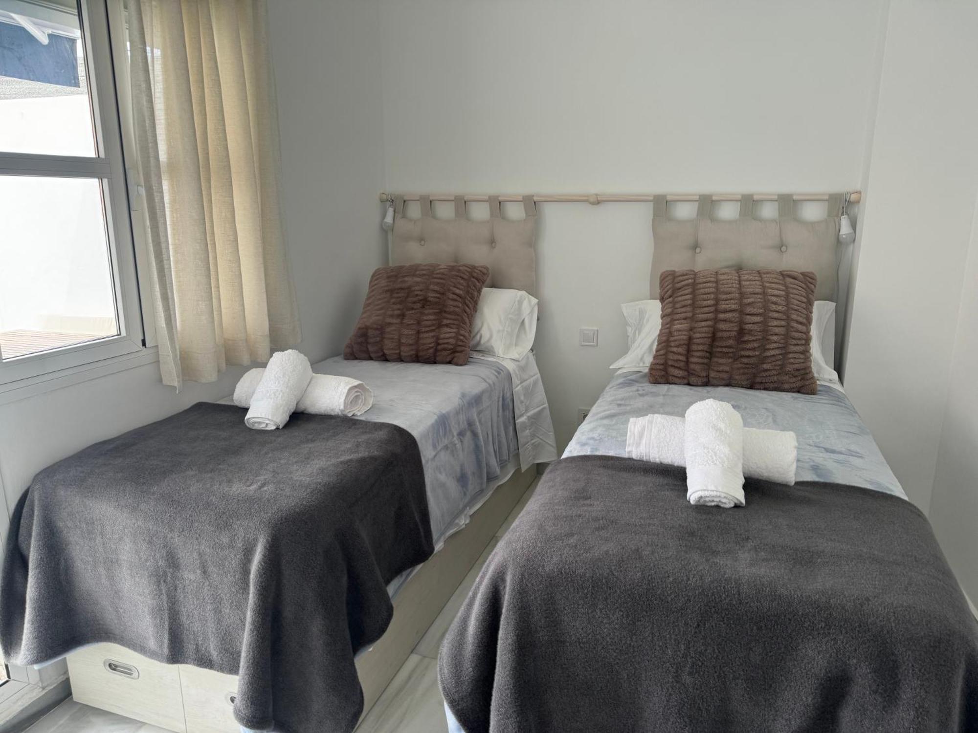 塞维利亚Casa Boutique Plaza De Armas -Townhouse-别墅 外观 照片