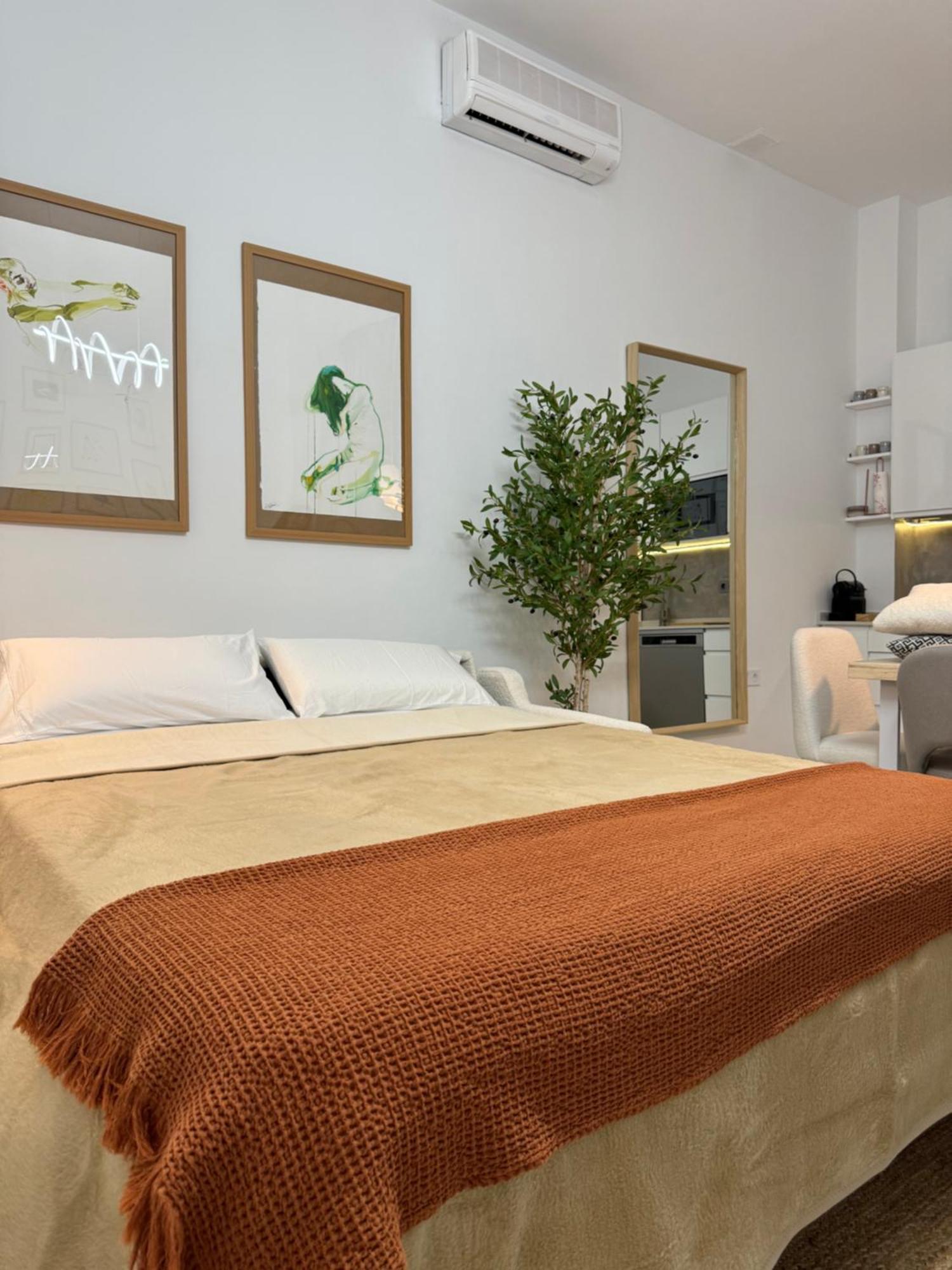塞维利亚Casa Boutique Plaza De Armas -Townhouse-别墅 外观 照片
